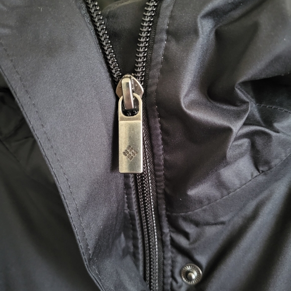 *NEW* Columbia Women's Waterproof Breathable Hooded Jacket - Picture 6 of 16